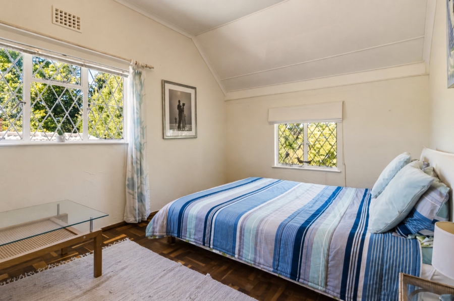 9 Bedroom Property for Sale in Golden Acre Western Cape
